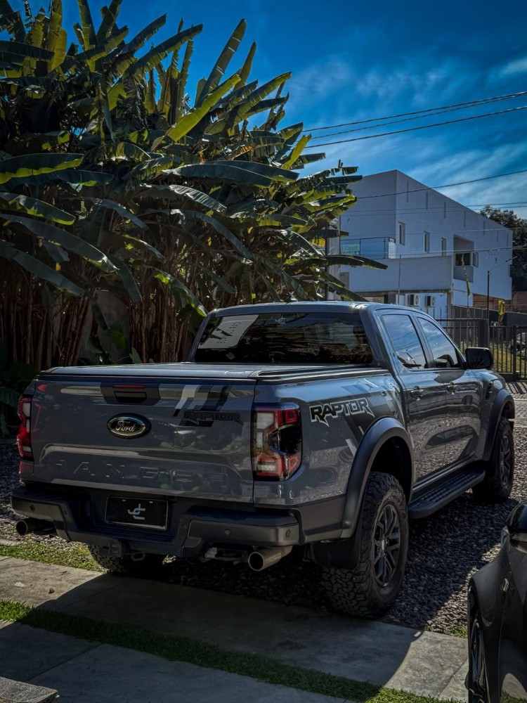 Ford RANGER RAPTOR — foto 3